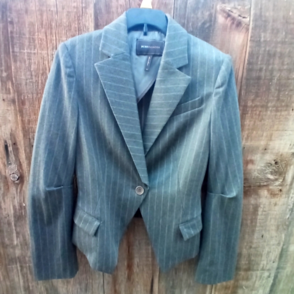 BCBGMAXAZRIA Heather Gray Ruched Sleeve Crop Blazer XS One Button Closure Stripe